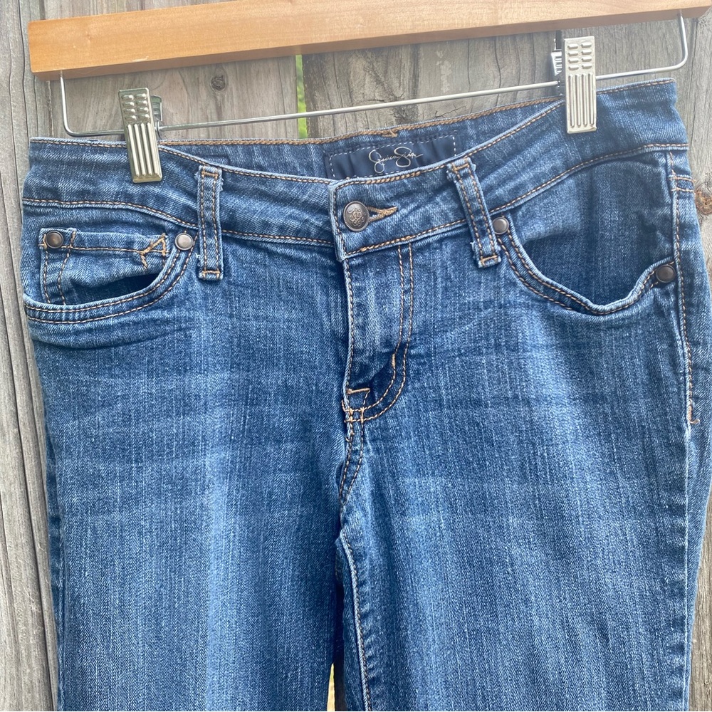 Jessica Simpson skinny jeans, excellent condition, size 27